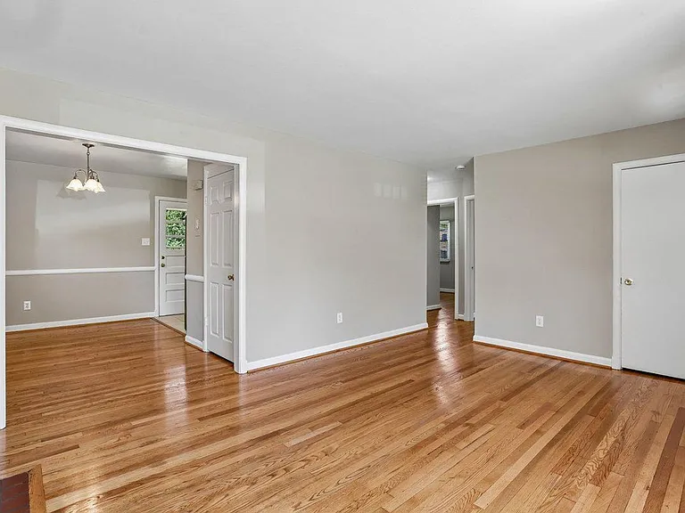11105 Stillwater Ave — Photo 5