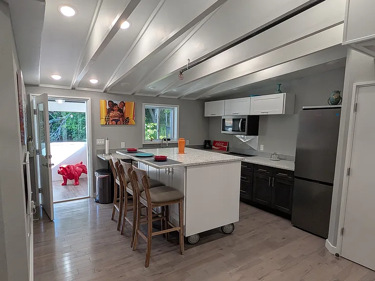 165 Abeel St #3 — Photo 7