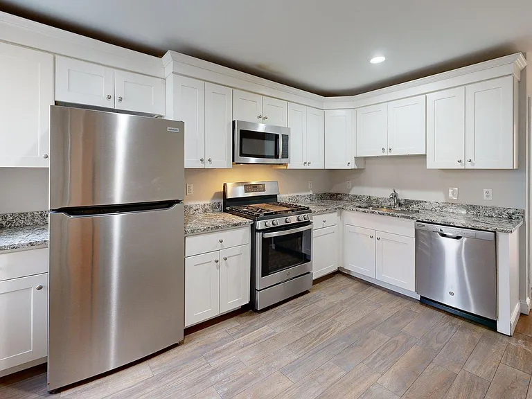 206 Princeton St #3 — Photo 14
