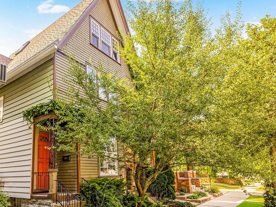 1st image of 1509 North Astor STREET #1511