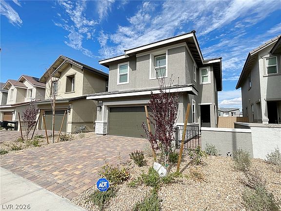 2nd image of 692 Bamboo Bend Pl