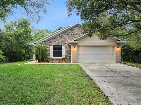 2535 E Lake Dr, Deland, FL 32724