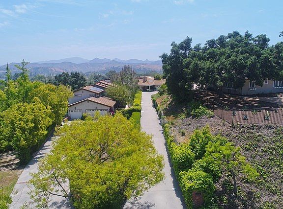 976 Ranch House Road Westlake-large-005-