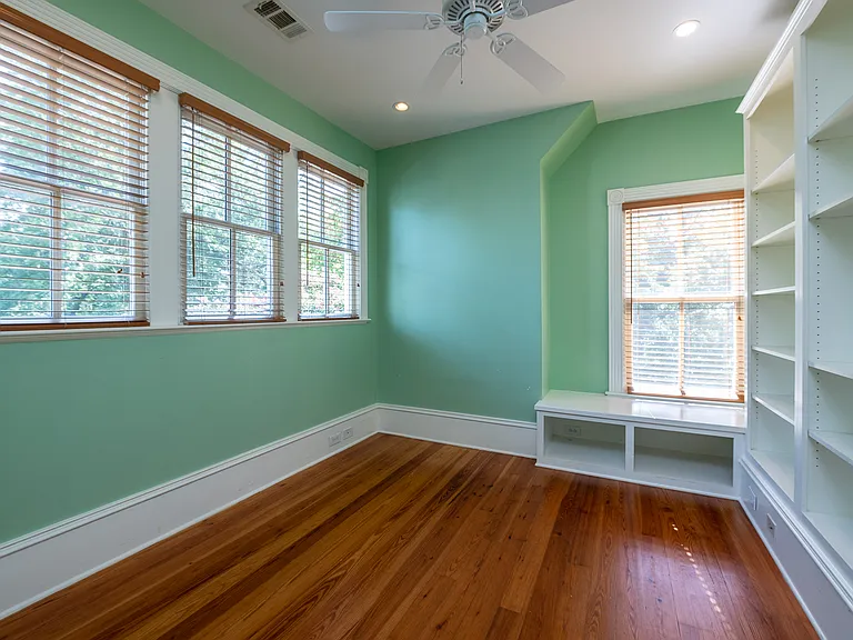 765 Woodland Ave SE — Photo 41