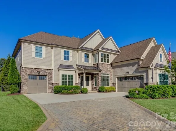 13211 Feale Ct, Charlotte, NC 28278