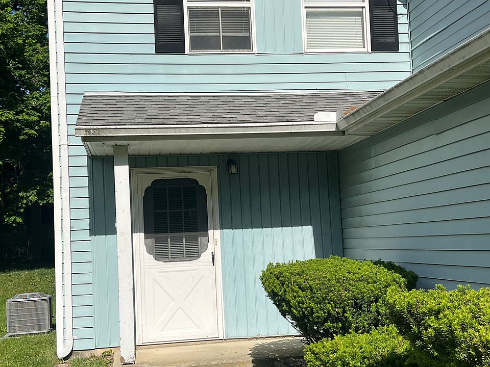 1st image of 2227 Grierson Pl #2229