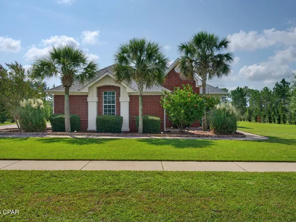 103 Tournament Ln, Freeport, FL 32439