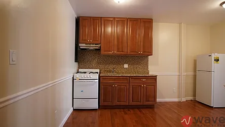 Rented by Wave Real Estate Group