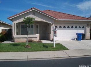 2043 Spring Blossom Ln, Turlock, CA 95382