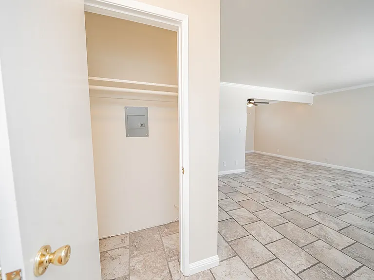 14741 Martell Ave — Photo 18