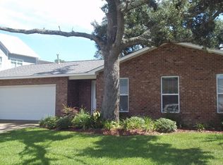 5908 David Davis Pl, Ocean Springs, MS 39564