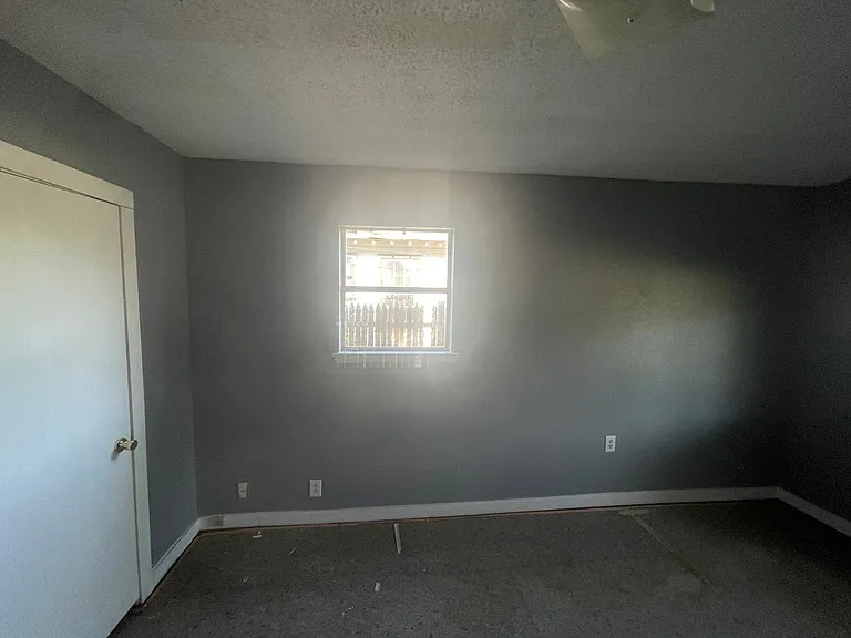3141 S 11th St — Photo 2
