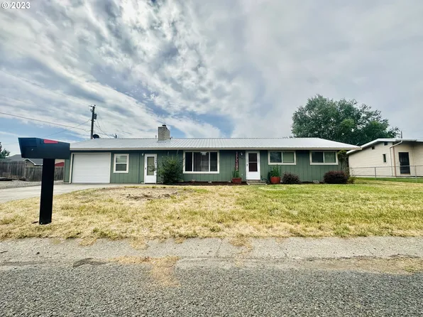 10203 Mount Fanny Ave, Island City, OR 97850