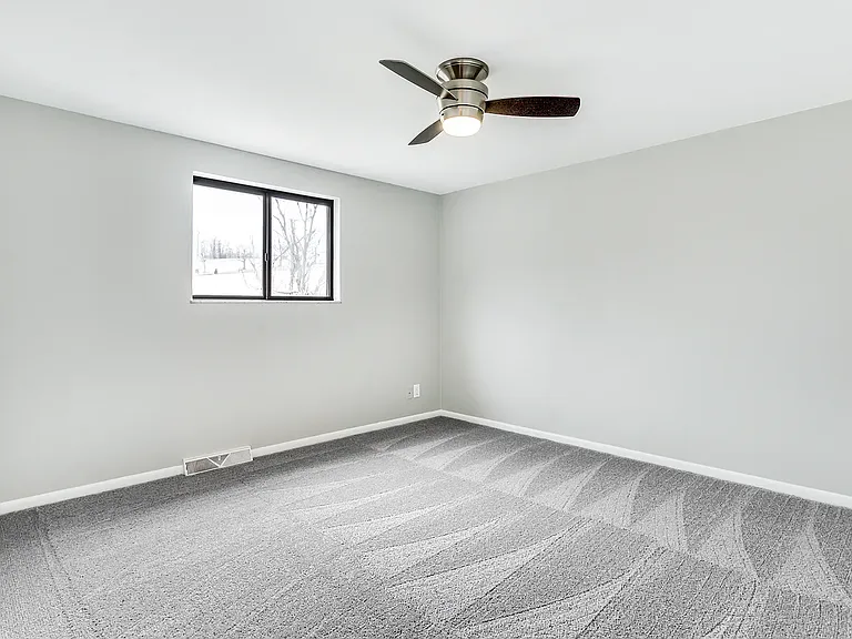 1729 Patrick Pl — Photo 13