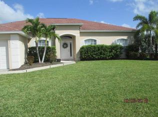 15111 Hawks Shadow Dr, Fort Myers, FL 33905