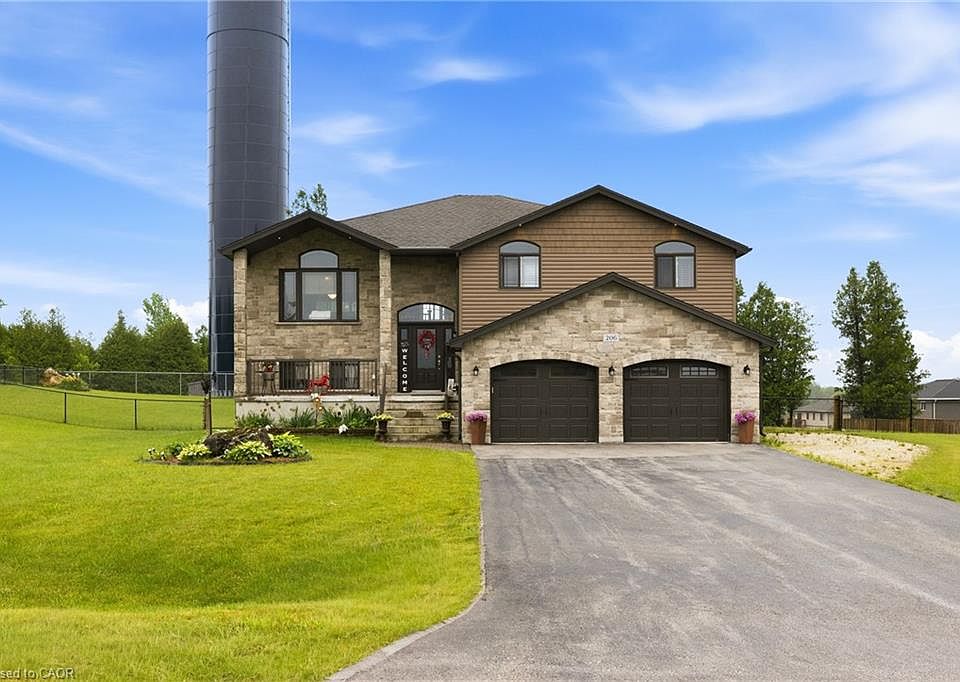 1st image of 206 Meredith Way
