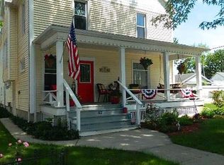 602 N Center St, Clinton, IL 61727