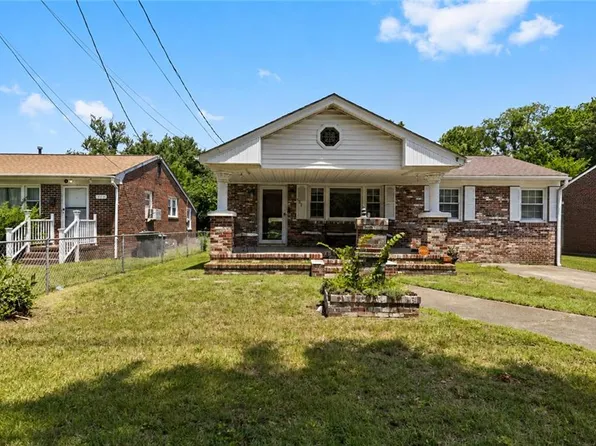121 Settlers Landing Rd, Hampton, VA 23669