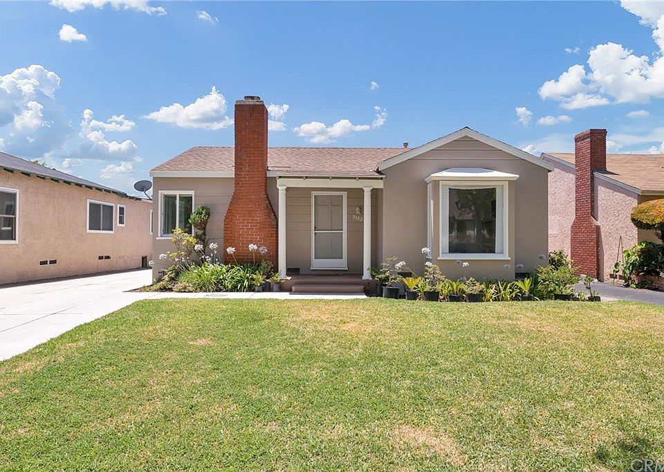 1st image of 3182 La Tierra St
