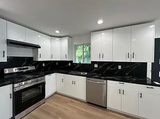 20338 Cantara St, Winnetka, CA 91306