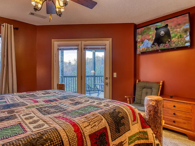 905 Smoky Bears Way — Photo 22