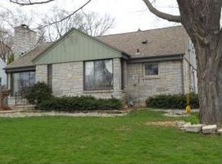 2300 Oakwood Ave, Green Bay, WI 54301