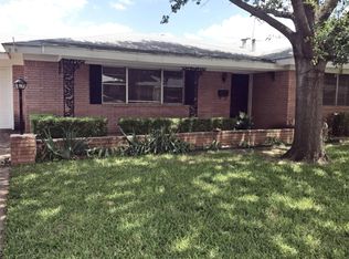 1124 Harrison Ln, Hurst, TX 76053