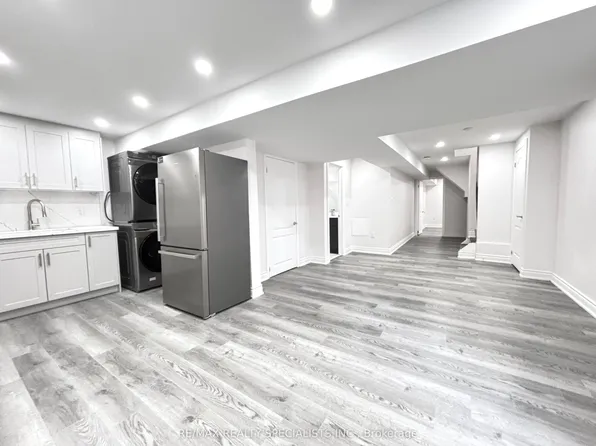 1002 Donnelly St #Basement, Milton, ON L9T 0A1