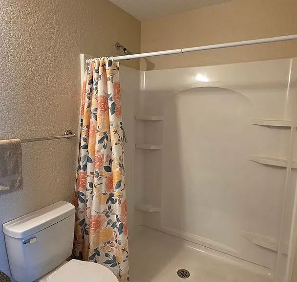4900 NE 123rd Ln — Photo 24