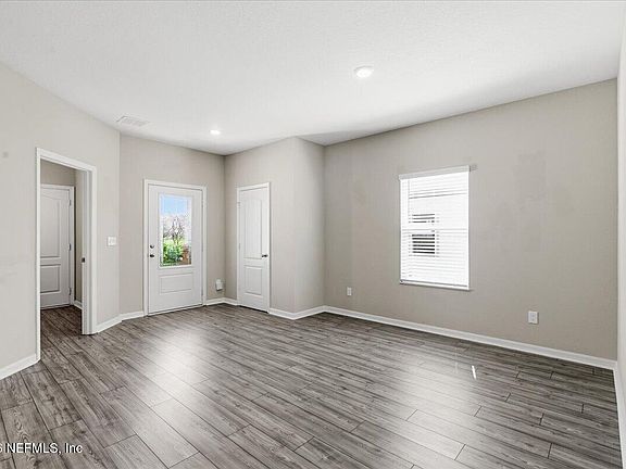 3rd image of 51 TREE FROG Way