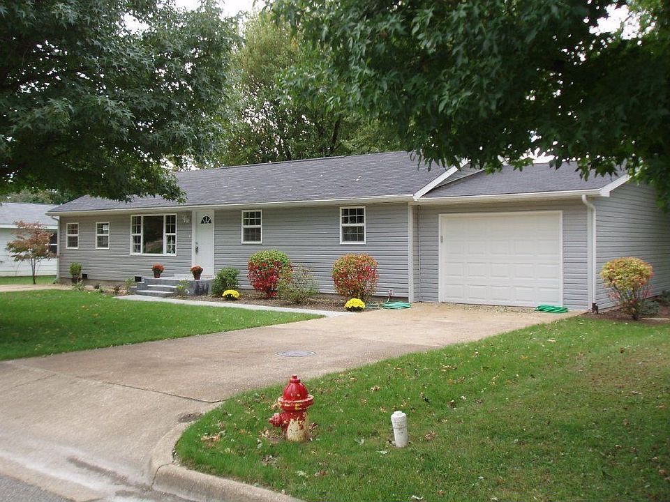 For Sale: 623 N. Charles, St. James, Mo 65559