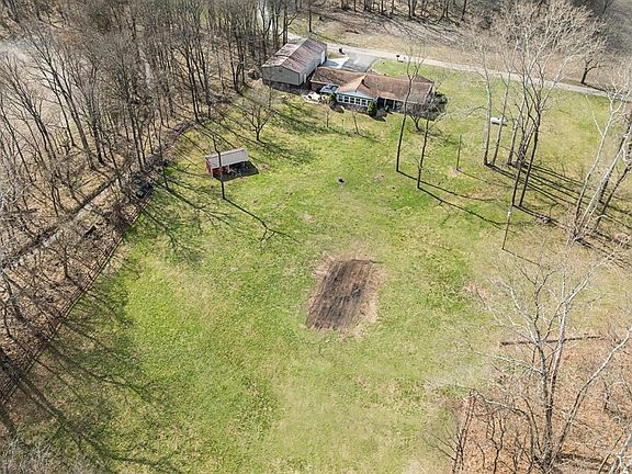 4th image of 2504 S County Road 160 W