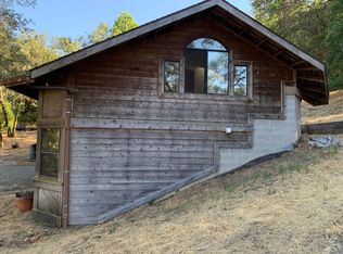 123 Deer Run Ln N, Napa, CA 94558