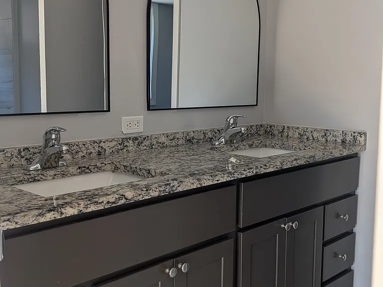 9606 Kedvale Ave #1A — Photo 15