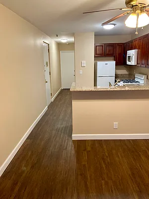 Rented by M Donato & Co. Real Estate Professionals | media 20