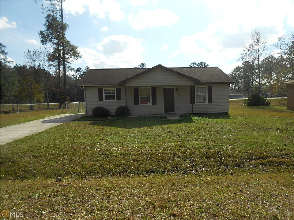 1st image of 105 W Palm Ct