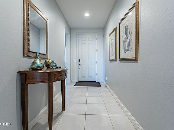 5th image of 25973 W HORSHAM Drive