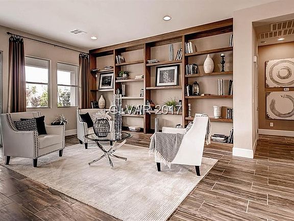 5th image of 8751 Warbonnet Way