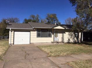1442 Bachtold Ave, Salina, KS 67401