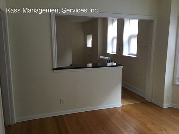 3rd image of 1120 Ontario #102