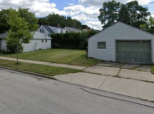 2777 N 82nd St, Milwaukee, WI 53222