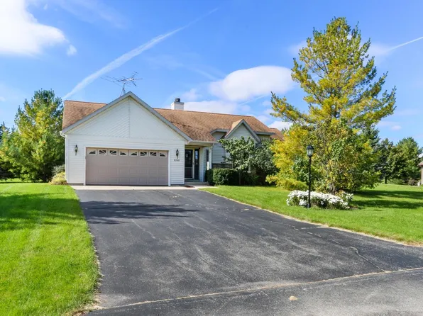 N7061 Lakeshore AVENUE, Elkhorn, WI 53121