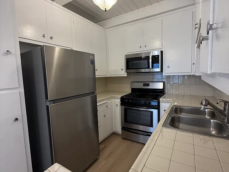 11571 Ohio Ave #3 — Photo 5