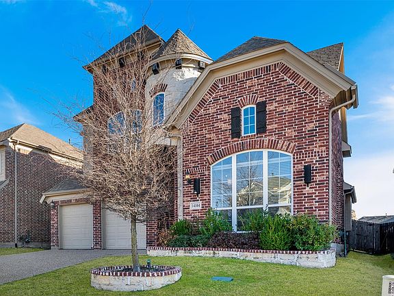 2nd image of 14104 Sparrow Hill Dr