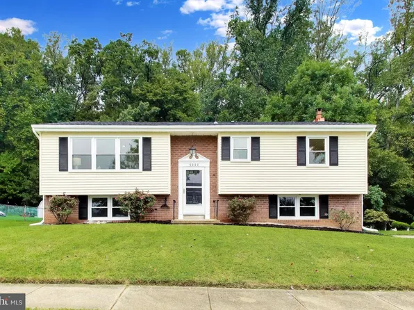 6000 Brooke Jane Dr, Clinton, MD 20735