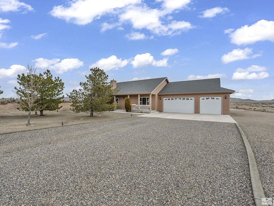 1st image of 67 Desert View Dr