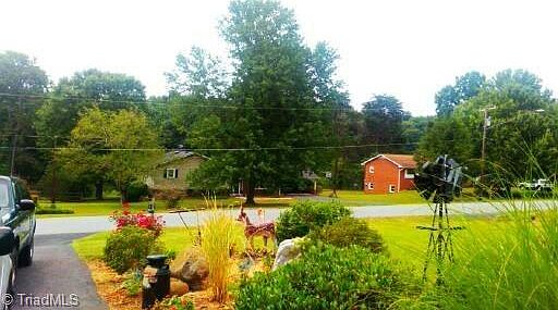 2nd image of 1835 Mallard Lakes Dr