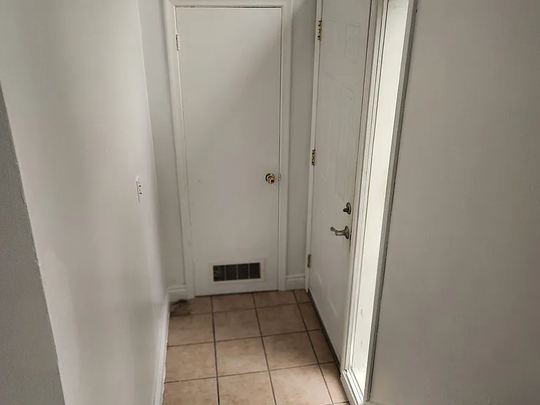 87 Tulloch Dr — Photo 14