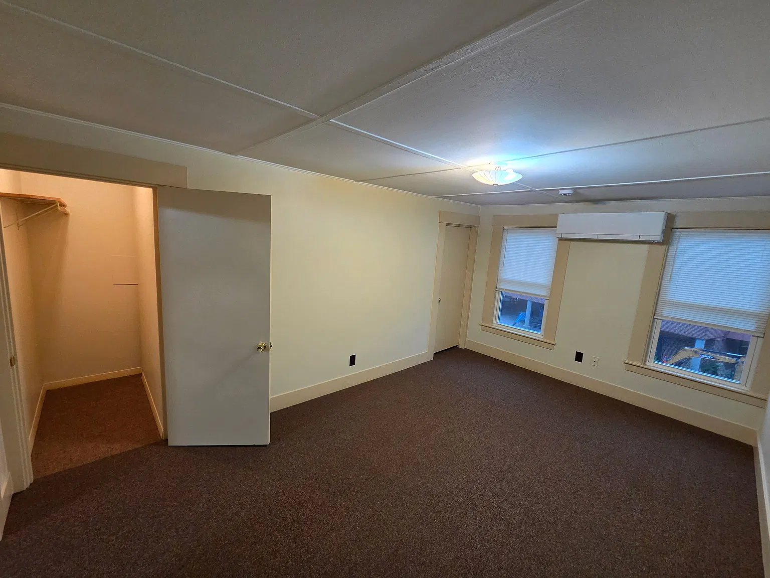 2 bed, 650 sqft, $1,650 — Photo 4