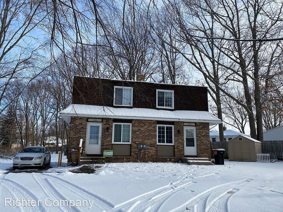 1st image of 3443 Wedgewood Dr SW